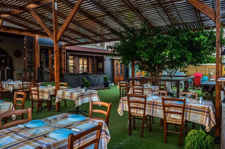PAŞANIN YERI RESTORAN, Nicósia - Comentários de Restaurantes, Fotos & Número de Telefone