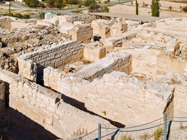 Archaeological Tour
